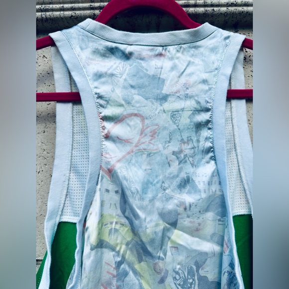 adidas x Topshop ✨Venice✨ green graffiti tank top✨ Size Medium ✨ Rare✨ Collector - Picture 13 of 14